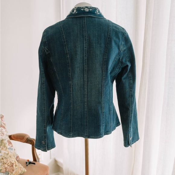 Western style beaded denim jacket - Picture 5 of 9